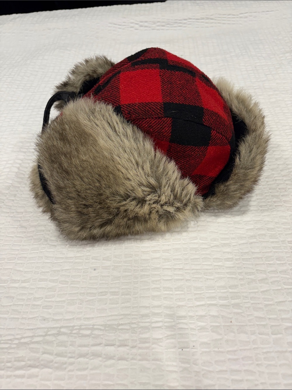 Crown Cap Red Buffalo Plaid Faux-Fur Trappers Hat
Size L
